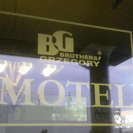 Motel Brothers Grzegory
